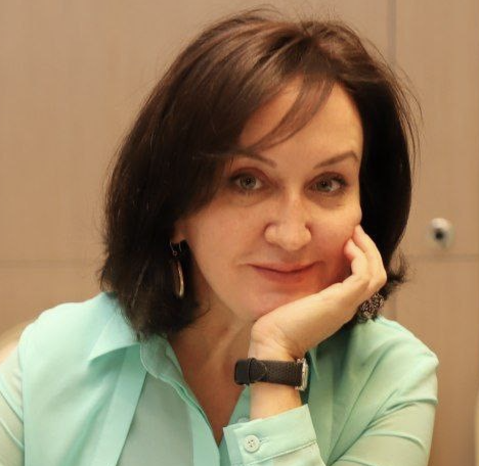 Alfiya Musina Headshot